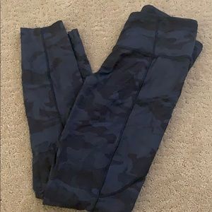 Lululemon legging size 6
